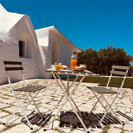 Trulli In Contrada - Monopoli Pension Buitenkant foto