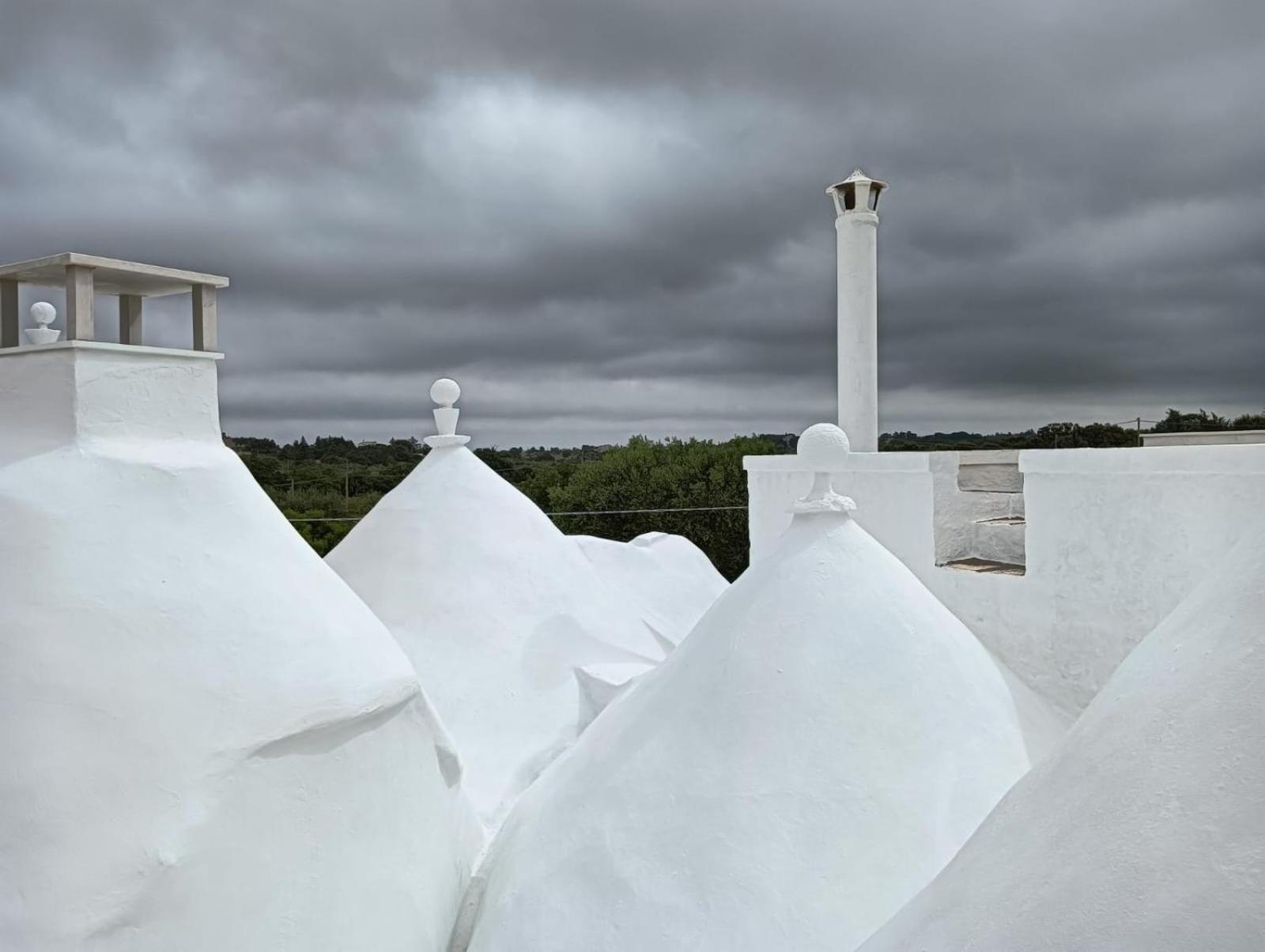 Trulli In Contrada - Monopoli Pension Buitenkant foto
