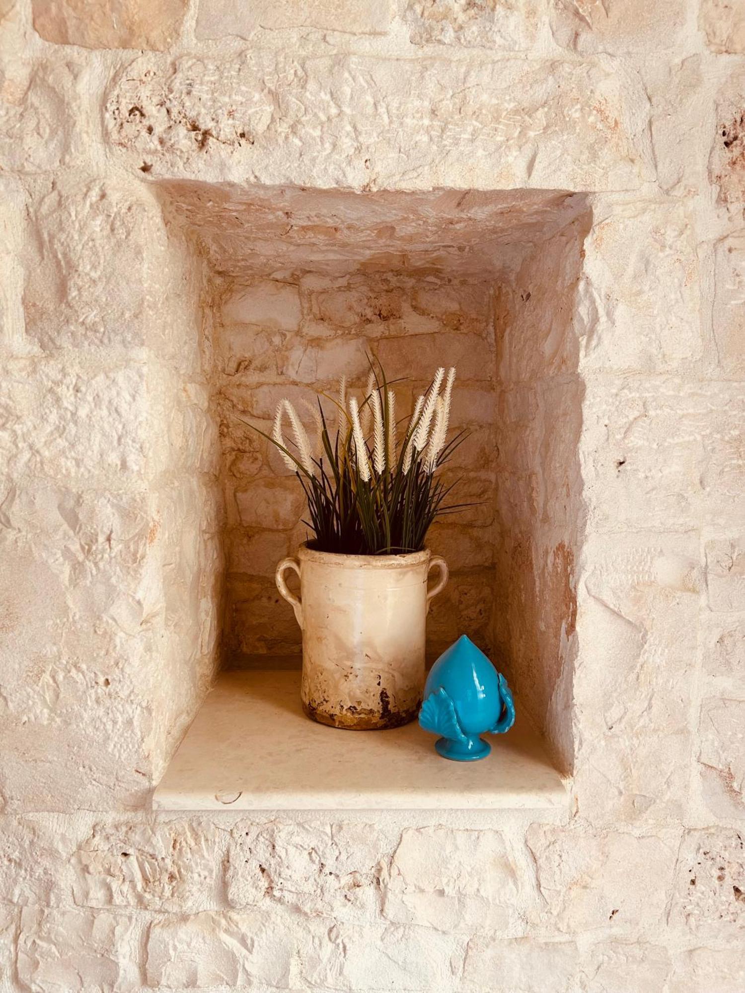 Trulli In Contrada - Monopoli Pension Buitenkant foto